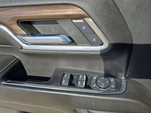 Used 2024 Chevrolet Silverado 2500 LT w/ Convenience Package AWD/4WD image 28