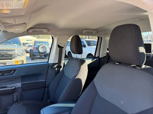 Used 2023 Ford Maverick XL image 15