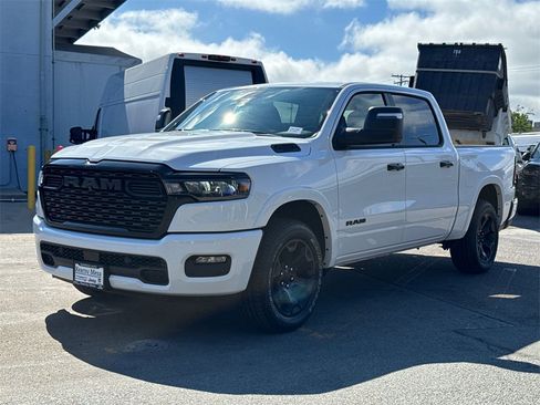 New 2025 RAM 1500 Big Horn image 4