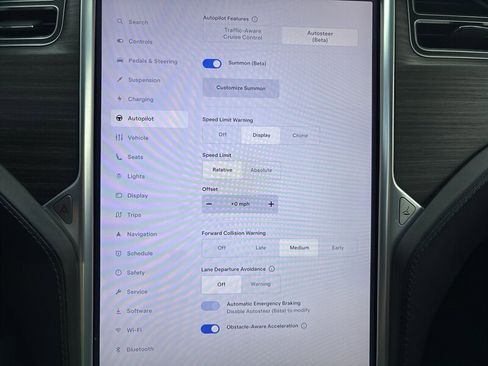 Used 2016 Tesla Model X 90D image 40