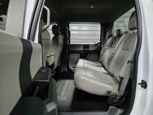 Used 2019 Ford F250 XL w/ Power Equipment Group image 20