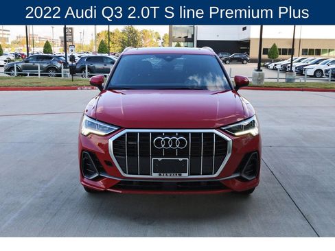 Used 2022 Audi Q3 2.0T Premium Plus image 2