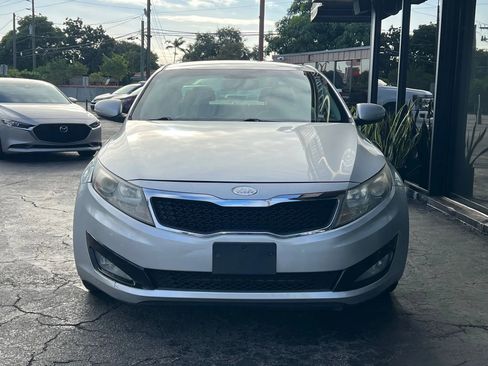 Used 2012 Kia Optima LX w/ Convenience Pkg FWD image 3