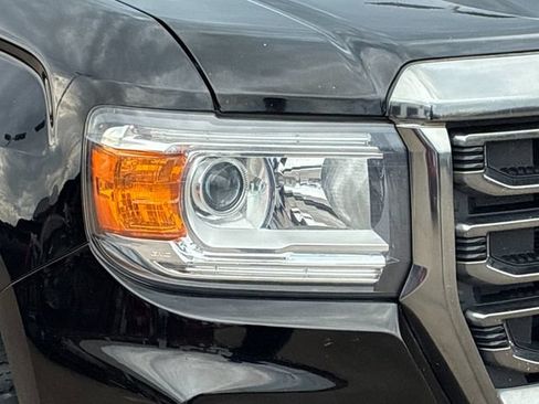 Used 2022 GMC Canyon AT4 AWD/4WD image 27