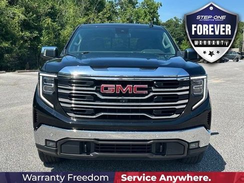 Used 2023 GMC Sierra 1500 SLT w/ SLT Premium Plus Package AWD/4WD image 10