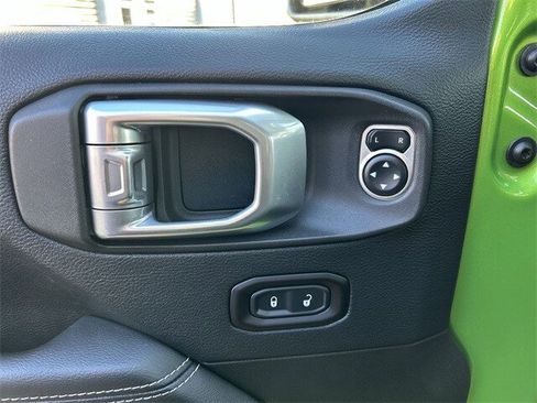 Certified 2019 Jeep Wrangler Unlimited Sahara image 16