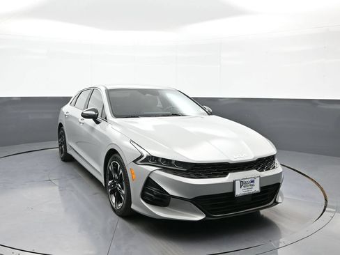 Used 2024 Kia K5 GT-Line w/ GT-Line Premium Package FWD image 3