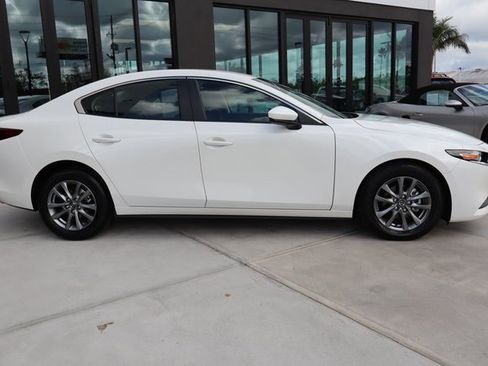 Certified 2025 MAZDA MAZDA3 s image 2