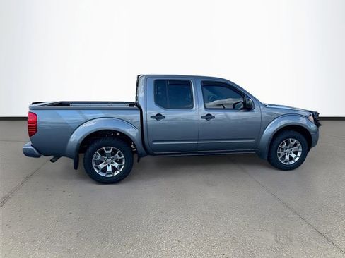 Used 2021 Nissan Frontier SV RWD image 27