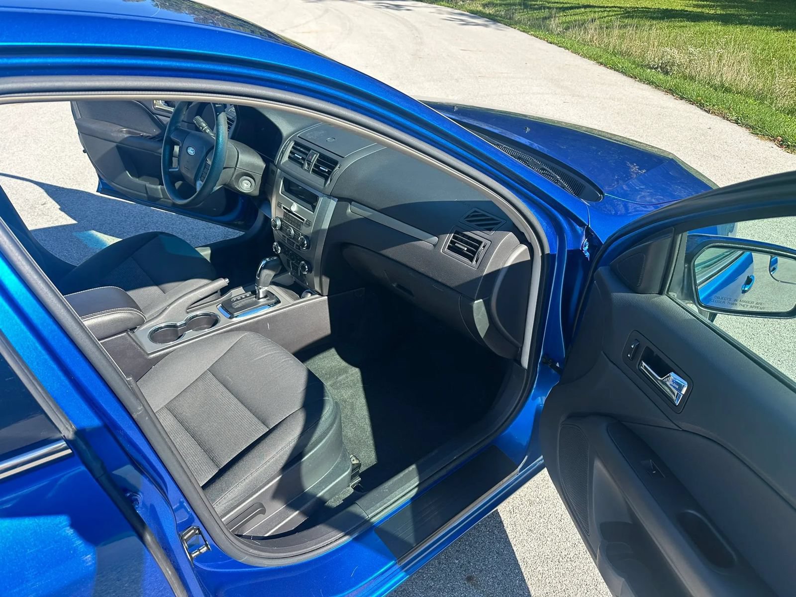 Used 2012 Ford Fusion SE FWD image 18