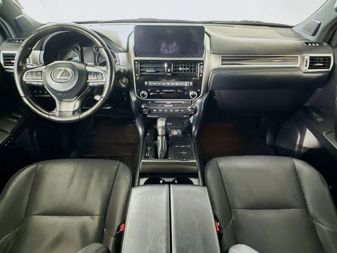 Used 2023 Lexus GX 460 Premium w/ Premium Package image 17