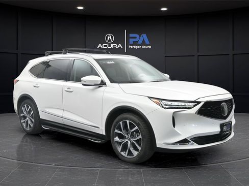 Used 2024 Acura MDX SH-AWD w/ Technology Package image 29
