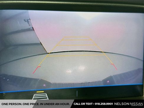 Used 2021 Chevrolet Colorado LT w/ LT Convenience Package image 13