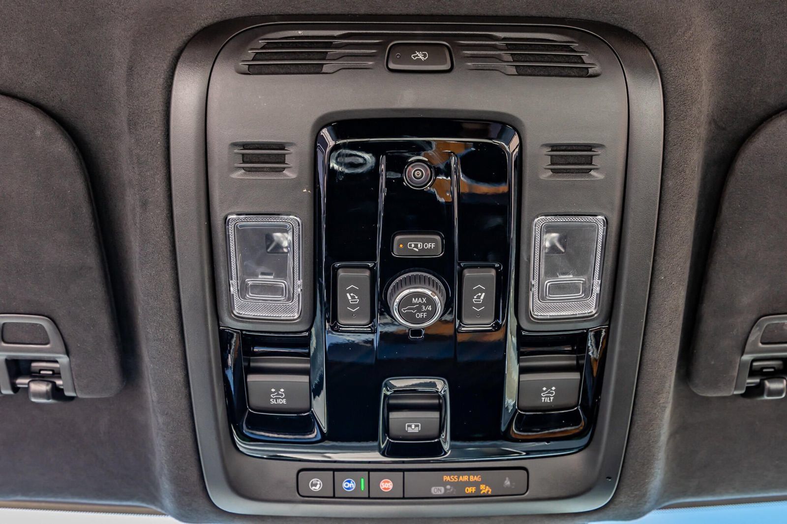 Used 2026 Cadillac Escalade Platinum Sport w/ LPO, Floor Liner Package AWD/4WD image 29