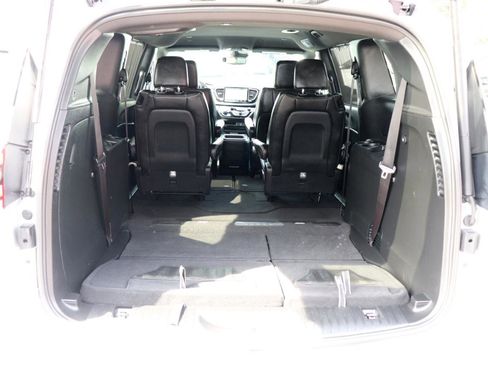 Used 2026 Chrysler Pacifica Select FWD image 58