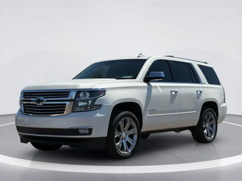 Used 2015 Chevrolet Tahoe LTZ RWD image 2