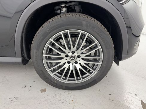 Certified 2026 Mercedes-Benz GLC 300 image 12