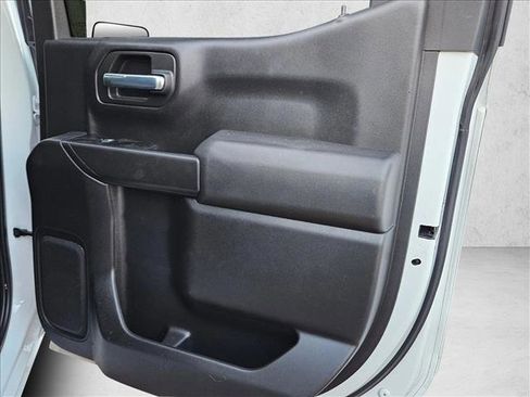 Used 2019 Chevrolet Silverado 1500 LT w/ Texas Edition image 24