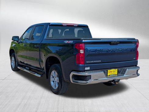 Used 2023 Chevrolet Silverado 1500 LT AWD/4WD image 5