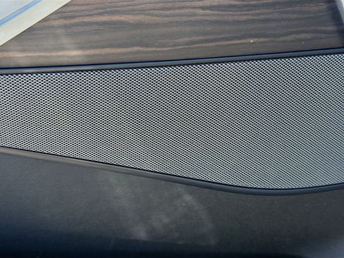 Used 2023 BMW X7 xDrive40i w/ Premium Package image 26