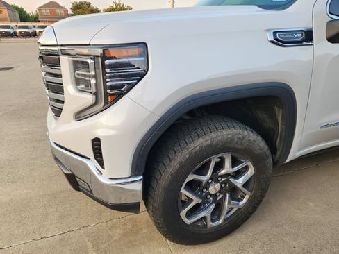 Used 2024 GMC Sierra 1500 SLT w/ SLT Premium Package RWD image 6