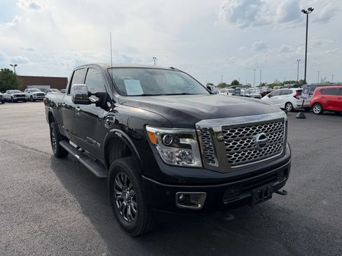 Used 2017 Nissan Titan Platinum Reserve AWD/4WD image 2