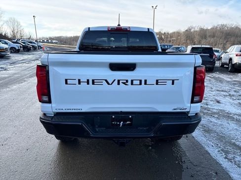Used 2026 Chevrolet Colorado ZR2 image 4