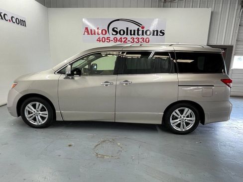 Used 2012 Nissan Quest SL image 4