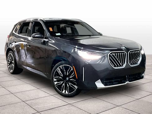 Certified 2025 BMW X3 xDrive30i w/ Convenience Package image 2