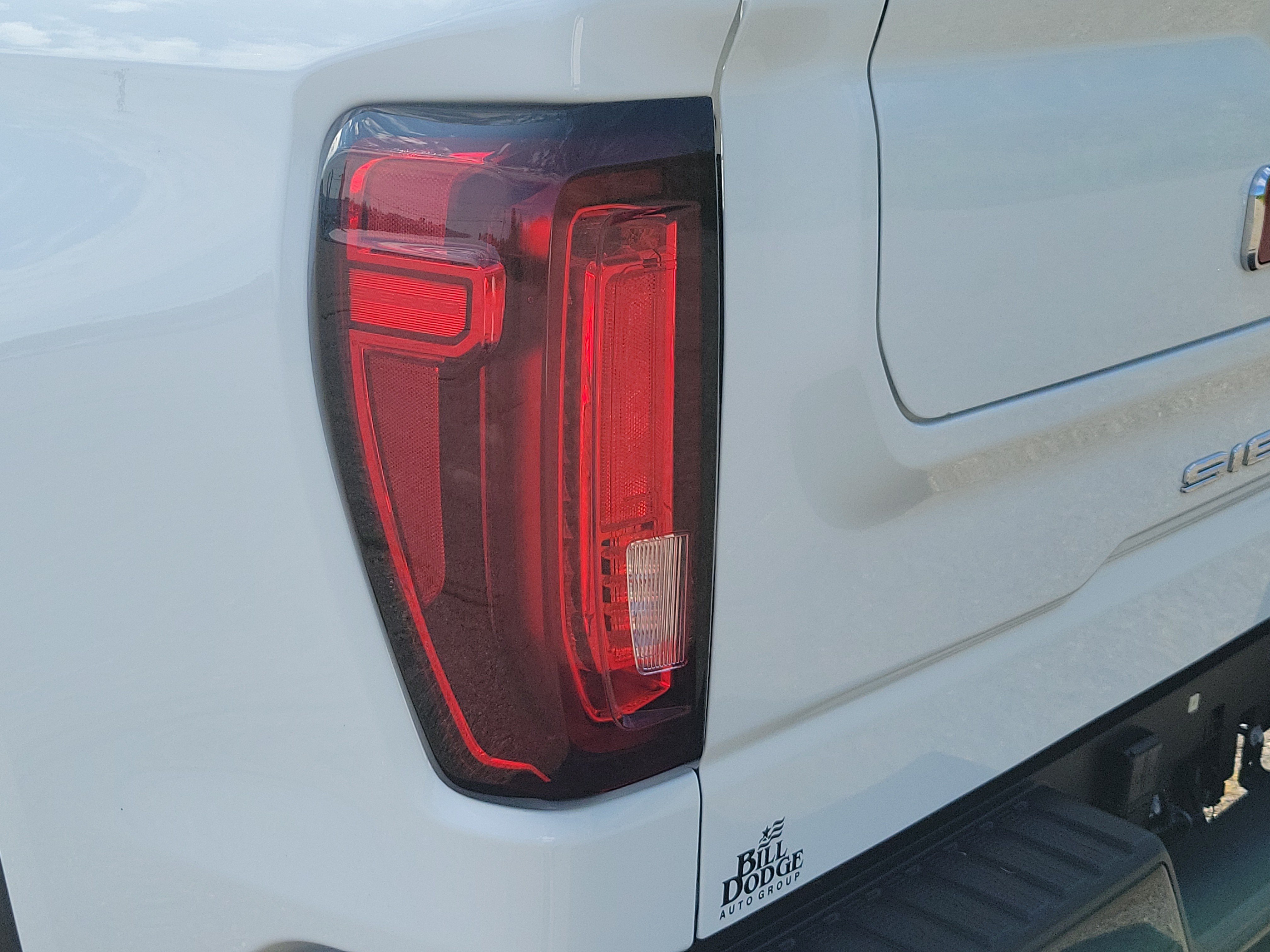 Used 2024 GMC Sierra 1500 AT4X AWD/4WD image 11