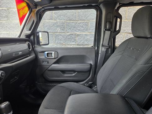 Used 2021 Jeep Gladiator Overland AWD/4WD image 35