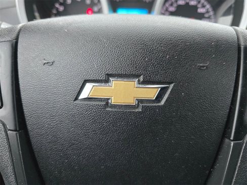 Used 2017 Chevrolet Equinox LS image 29