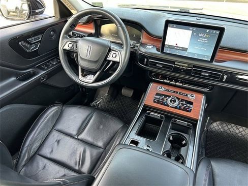 Used 2021 Lincoln Aviator Reserve w/ Elements Package Plus image 15