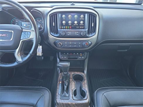 Certified 2021 GMC Canyon Denali image 13