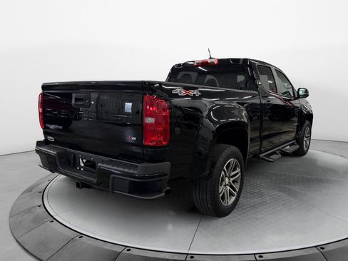 Used 2022 Chevrolet Colorado W/T w/ Custom Special Edition AWD/4WD image 5