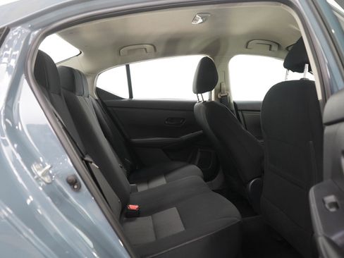 Used 2024 Nissan Sentra SV image 11