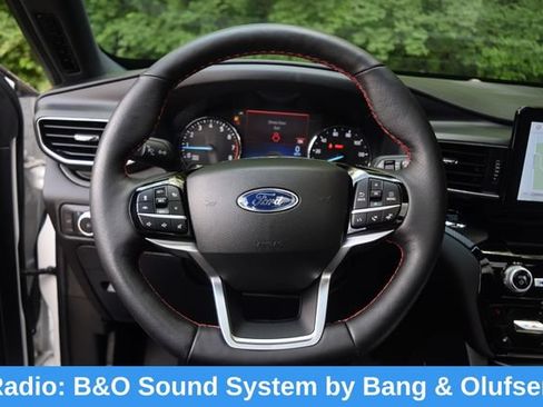 Used 2022 Ford Explorer ST-Line w/ Class IV Trailer Tow Package AWD/4WD image 4