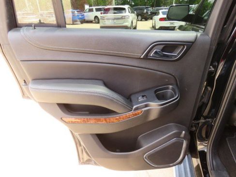 Used 2018 Chevrolet Tahoe Premier w/ Max Trailering Package image 16