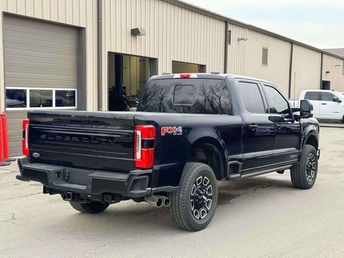 Used 2025 Ford F250 Platinum AWD/4WD image 9