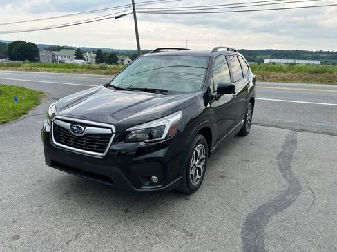 Used 2021 Subaru Forester Premium w/ Popular Package #1 AWD/4WD image 5