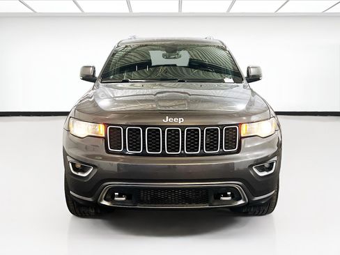 Used 2018 Jeep Grand Cherokee Limited RWD image 2
