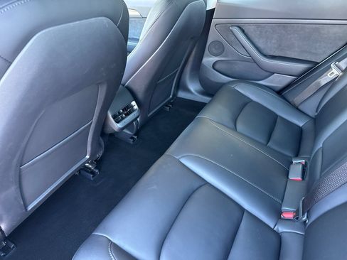 Used 2022 Tesla Model 3 Long Range AWD/4WD image 12