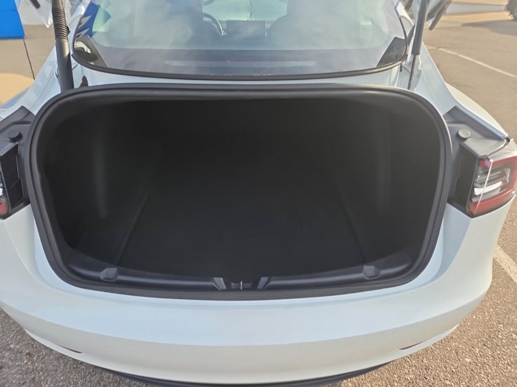 Used 2023 Tesla Model 3 Long Range AWD/4WD image 8