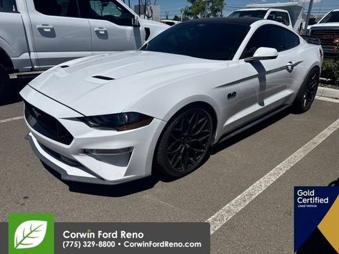 Used 2021 Ford Mustang GT Premium w/ Equipment Group 401A RWD image 4