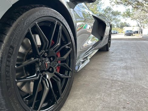 Used 2024 Chevrolet Corvette Z06 image 18