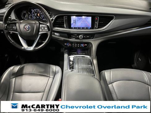 Used 2024 Buick Enclave Premium image 28
