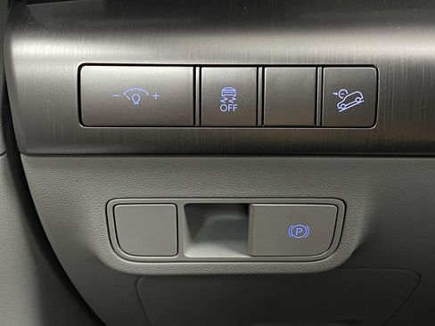 Certified 2024 Hyundai Kona SEL AWD/4WD image 13