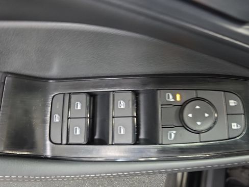 New 2026 Nissan Rogue SV w/ Cold Weather Package FWD image 27