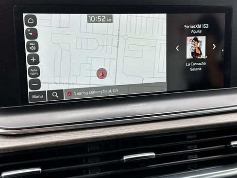 Used 2022 Kia Telluride EX w/ EX Premium Package FWD image 17