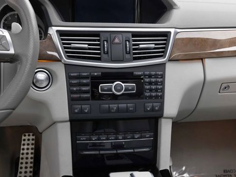 Used 2012 Mercedes-Benz E 63 AMG Wagon image 12